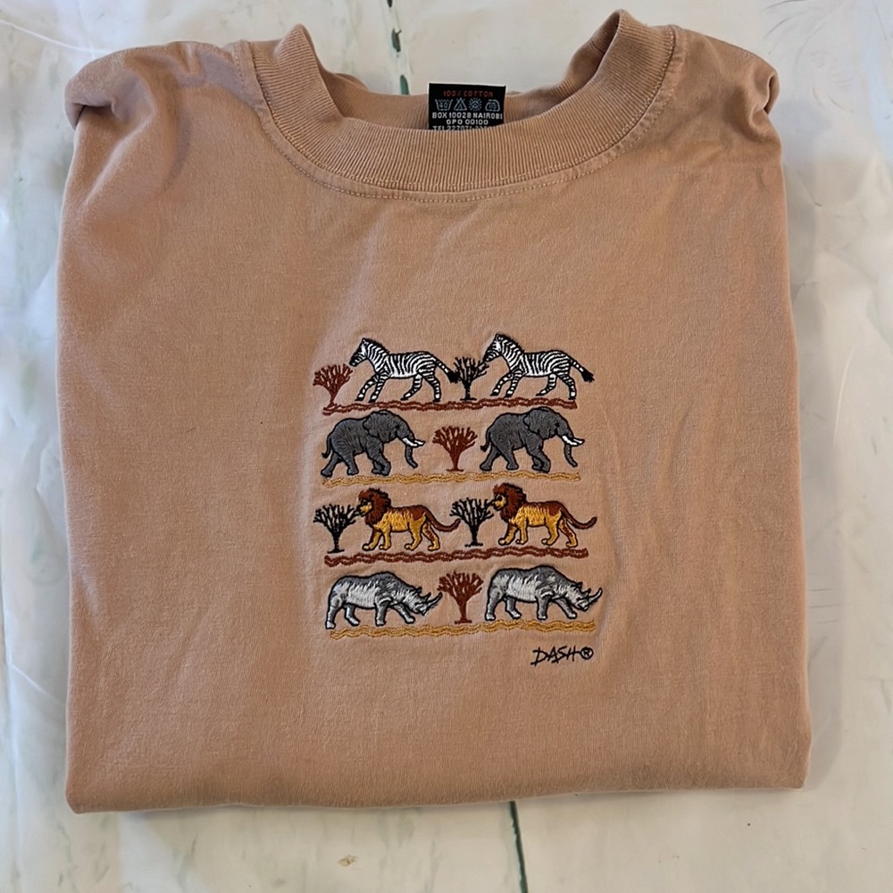 Kenya wildlife T-shirt